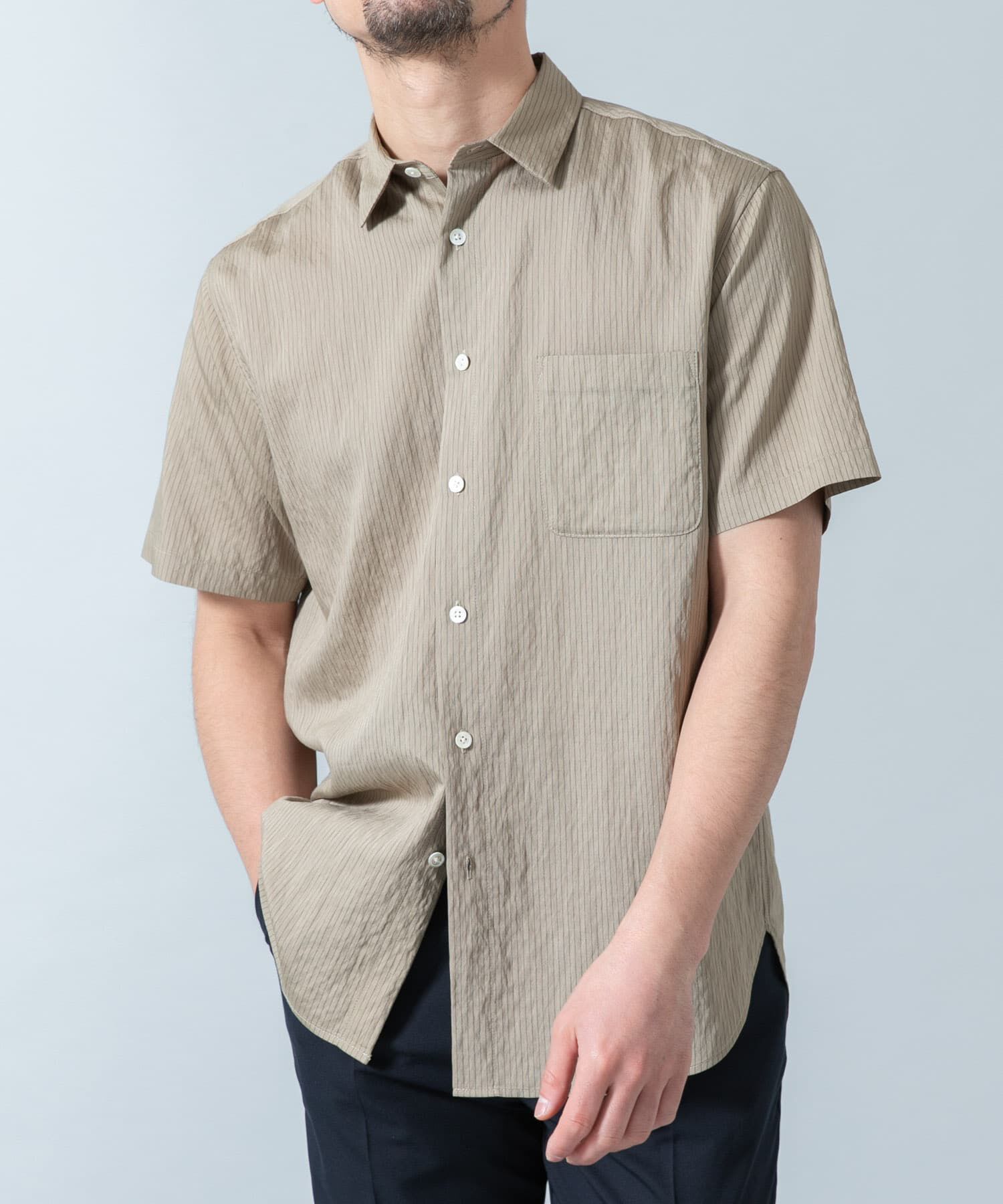 URBAN RESEARCH ROSSO「『WEB限定』『XLサイズあり』ストライプレギュラーカラー半袖シャツ」|シャツ・ブラウス|