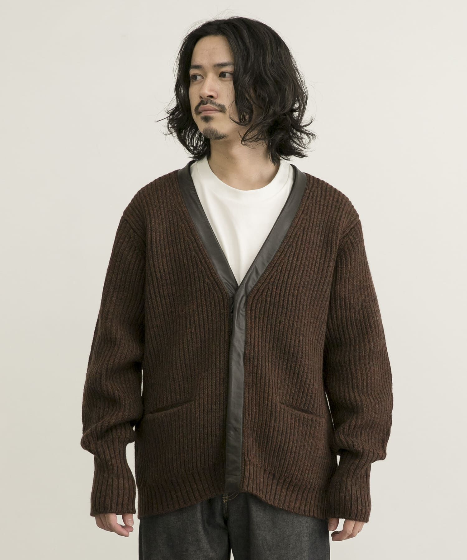 URBAN RESEARCH「COSEI　5G両畦 CARDIGAN」|カーディガン|