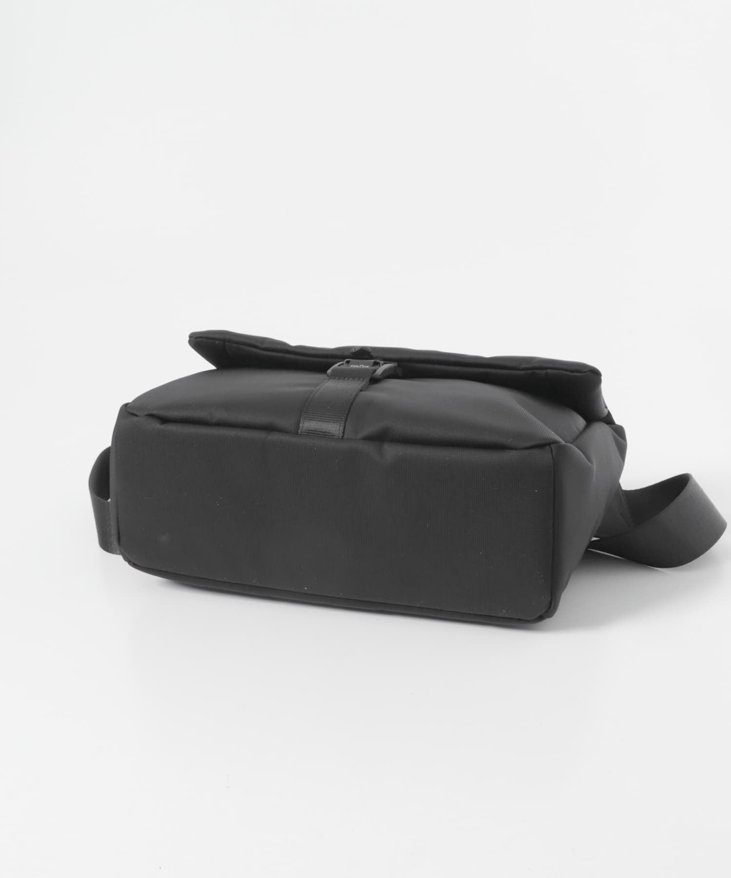 RODE SKO「撥水フィドロックショルダーバッグ M」|ショルダー・メッセンジャー|