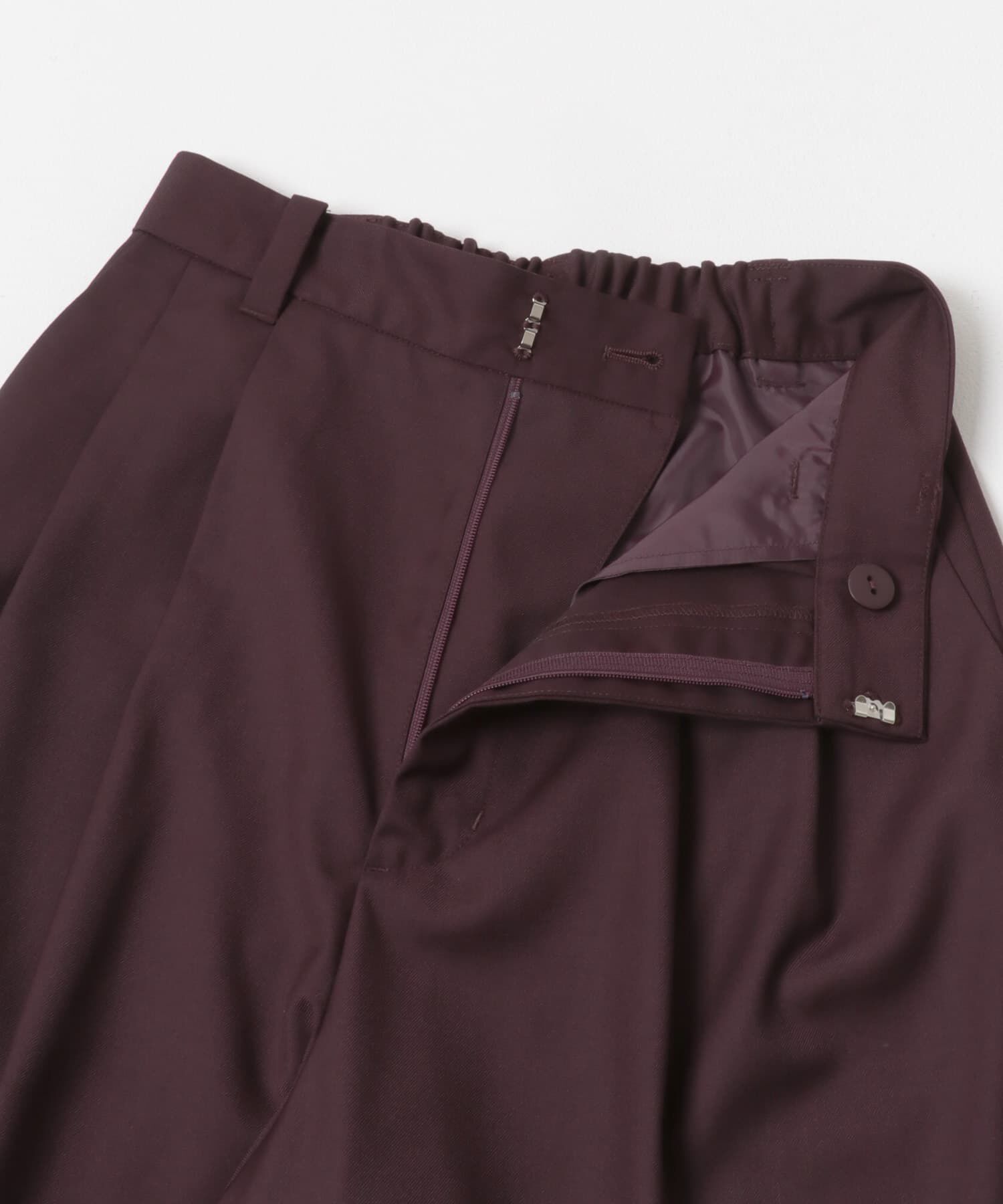  「センタープレスストレートパンツ」|その他|