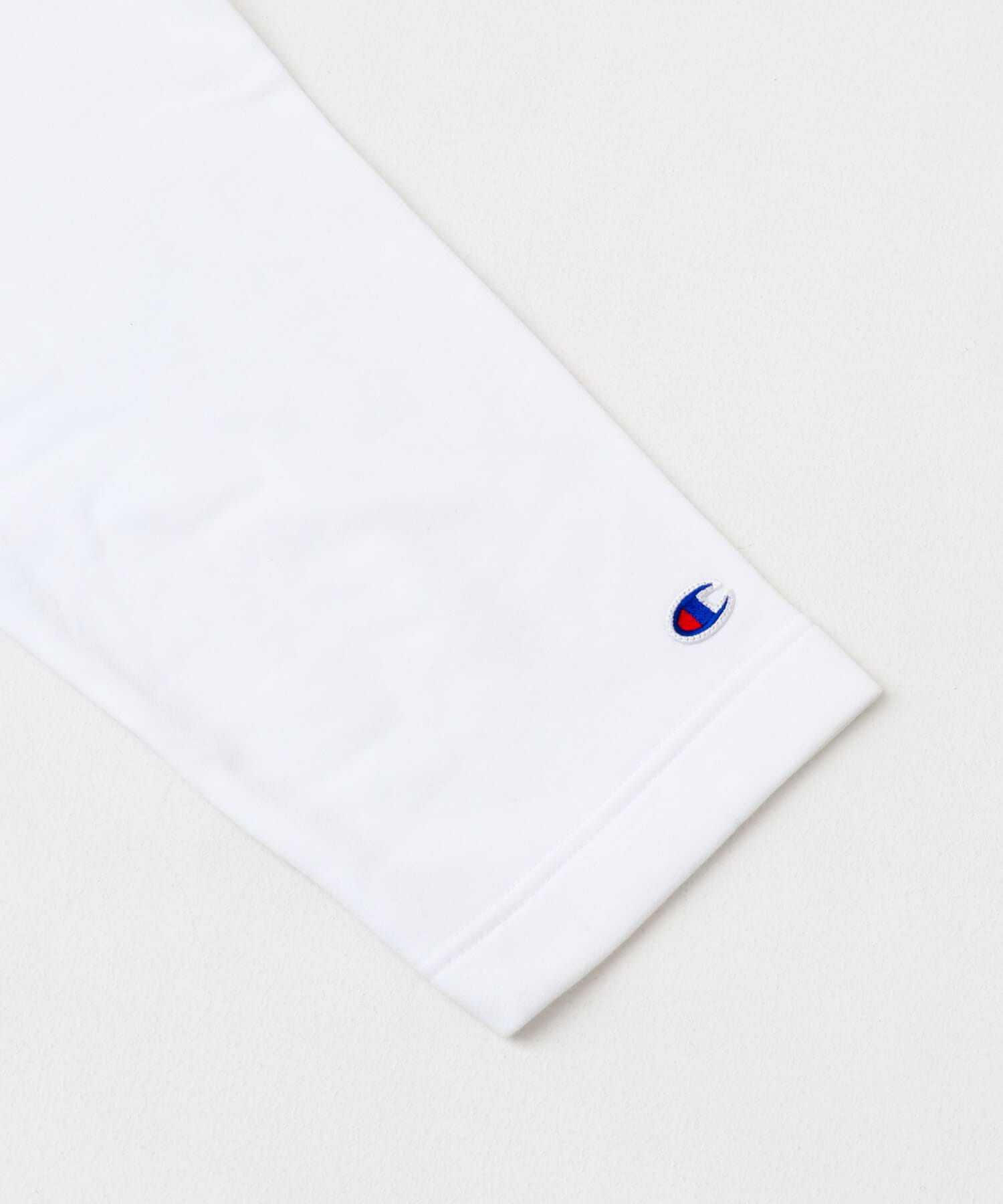 SENSE OF PLACE by URBAN RESEARCH「『別注』Champion&times;SENSE OF PLACE　カットオフスウェット」|スウェット・ジャージ|