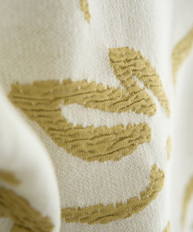 YECCA VECCA「アート柄ふくれジャガードニット」|ニット・セーター|