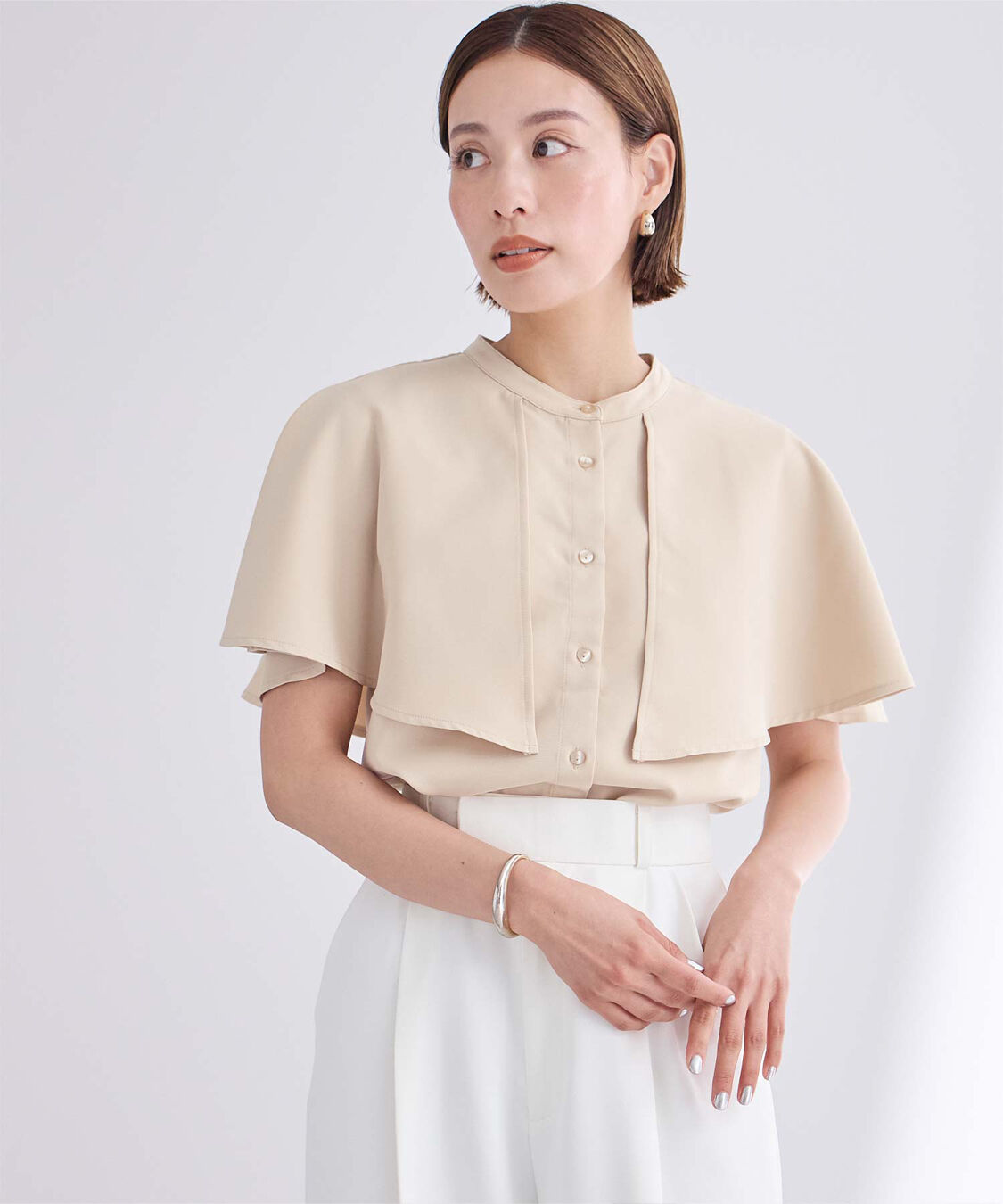 ur's「バンドカラーケープブラウス」|シャツ・ブラウス|