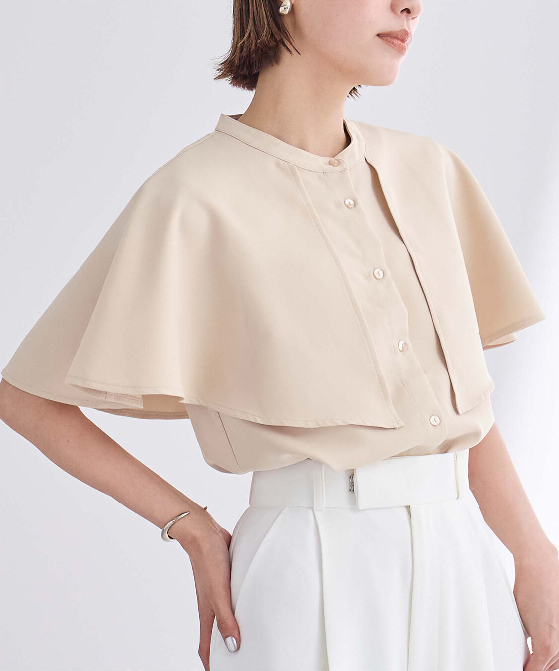 ur's「バンドカラーケープブラウス」|シャツ・ブラウス|