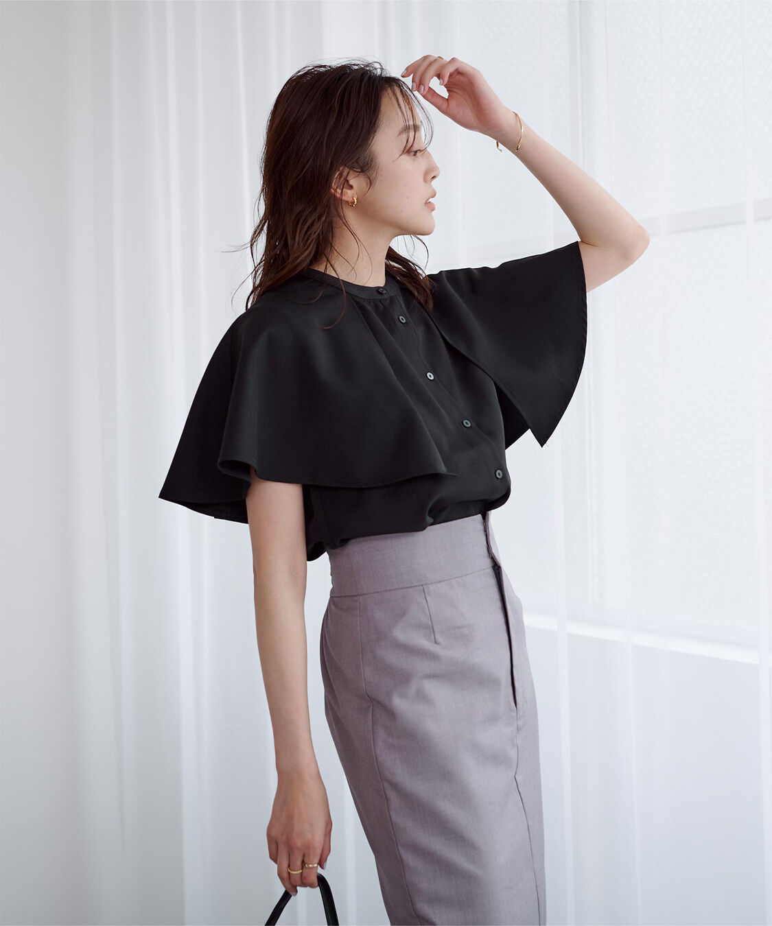 ur's「バンドカラーケープブラウス」|シャツ・ブラウス|