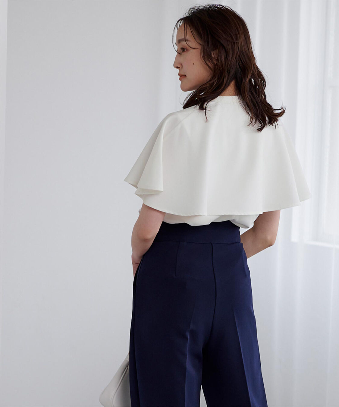 ur's「バンドカラーケープブラウス」|シャツ・ブラウス|