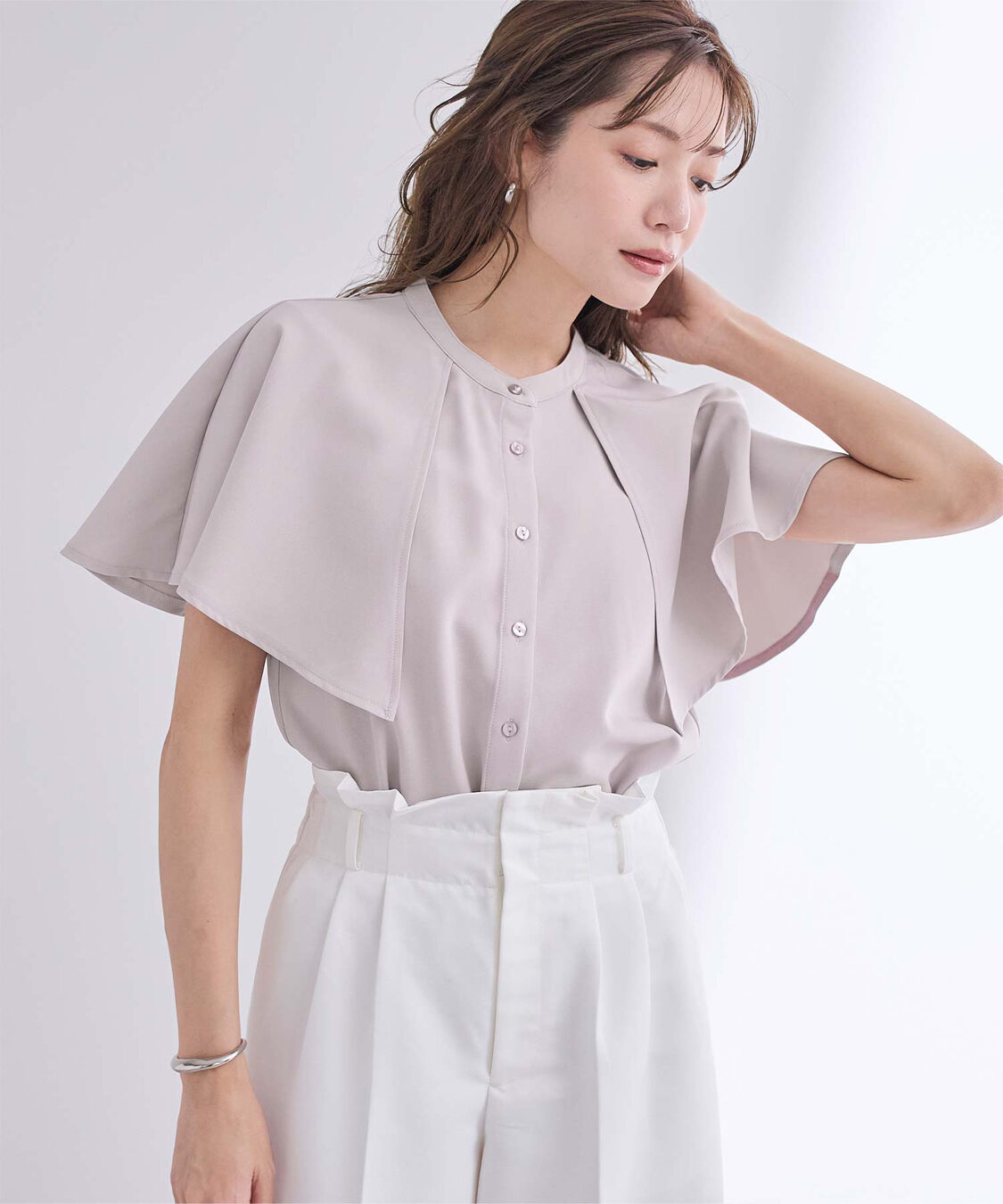 ur's「バンドカラーケープブラウス」|シャツ・ブラウス|