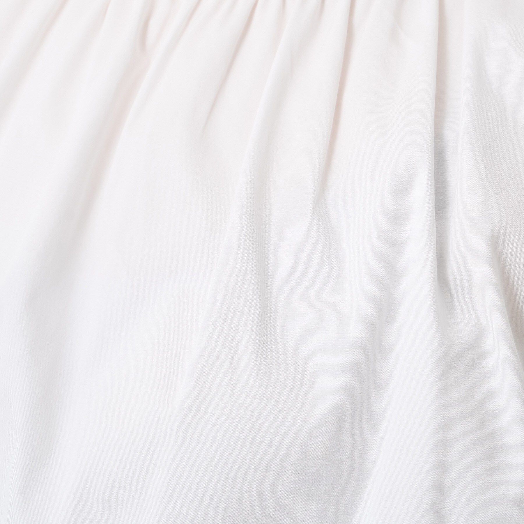 UNTITLED「【コットン100/洗える】シャーリングフリルネックブラウス」|シャツ・ブラウス|