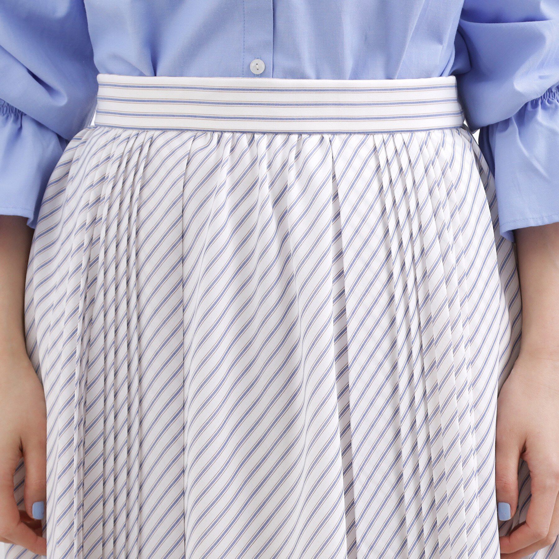 grove「動くたびに表情が生まれる　軽やかストライププリーツスカート」|スカート|