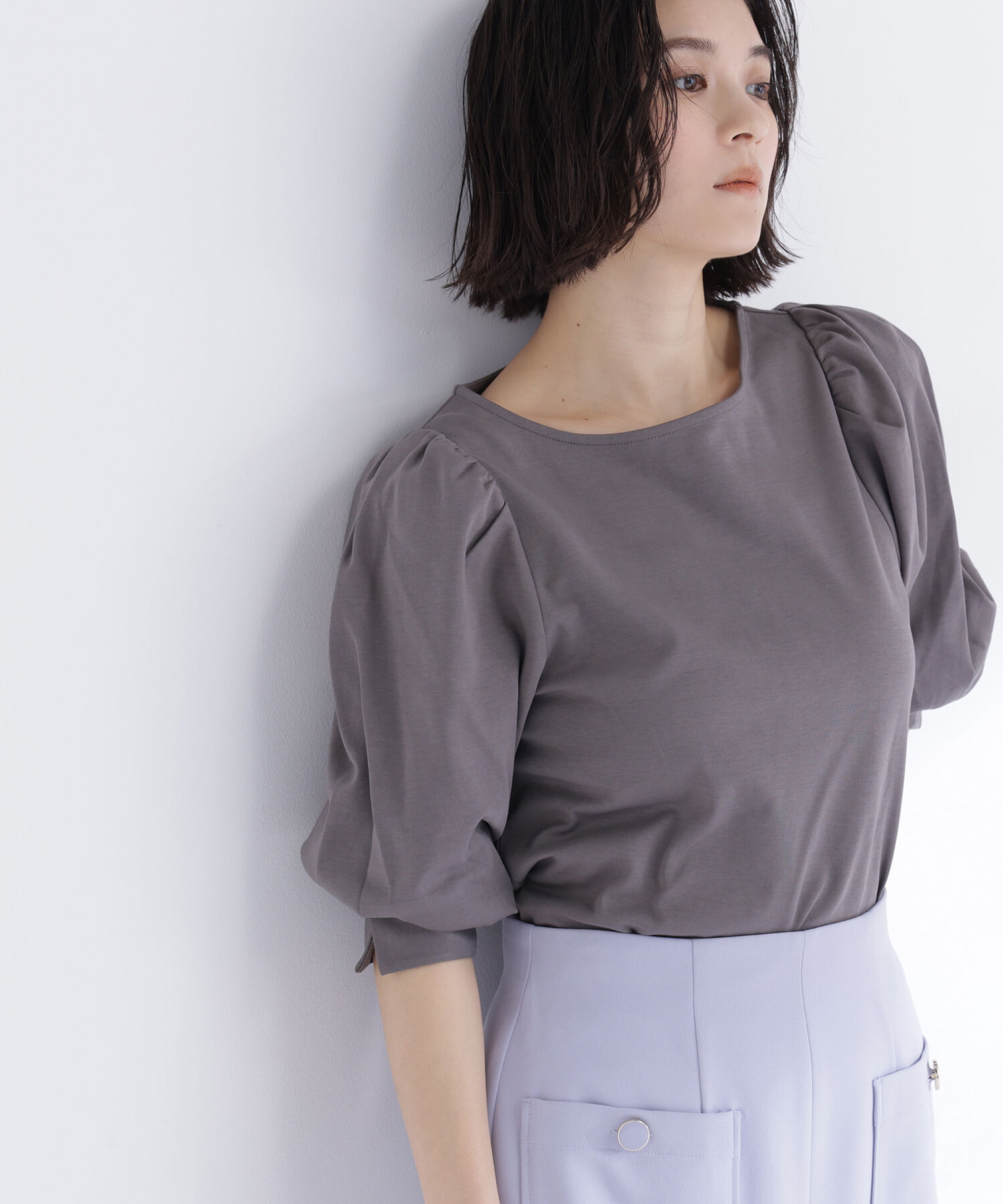  「パフスリーブカットソートップス」|Tシャツ・カットソー|チャコール1