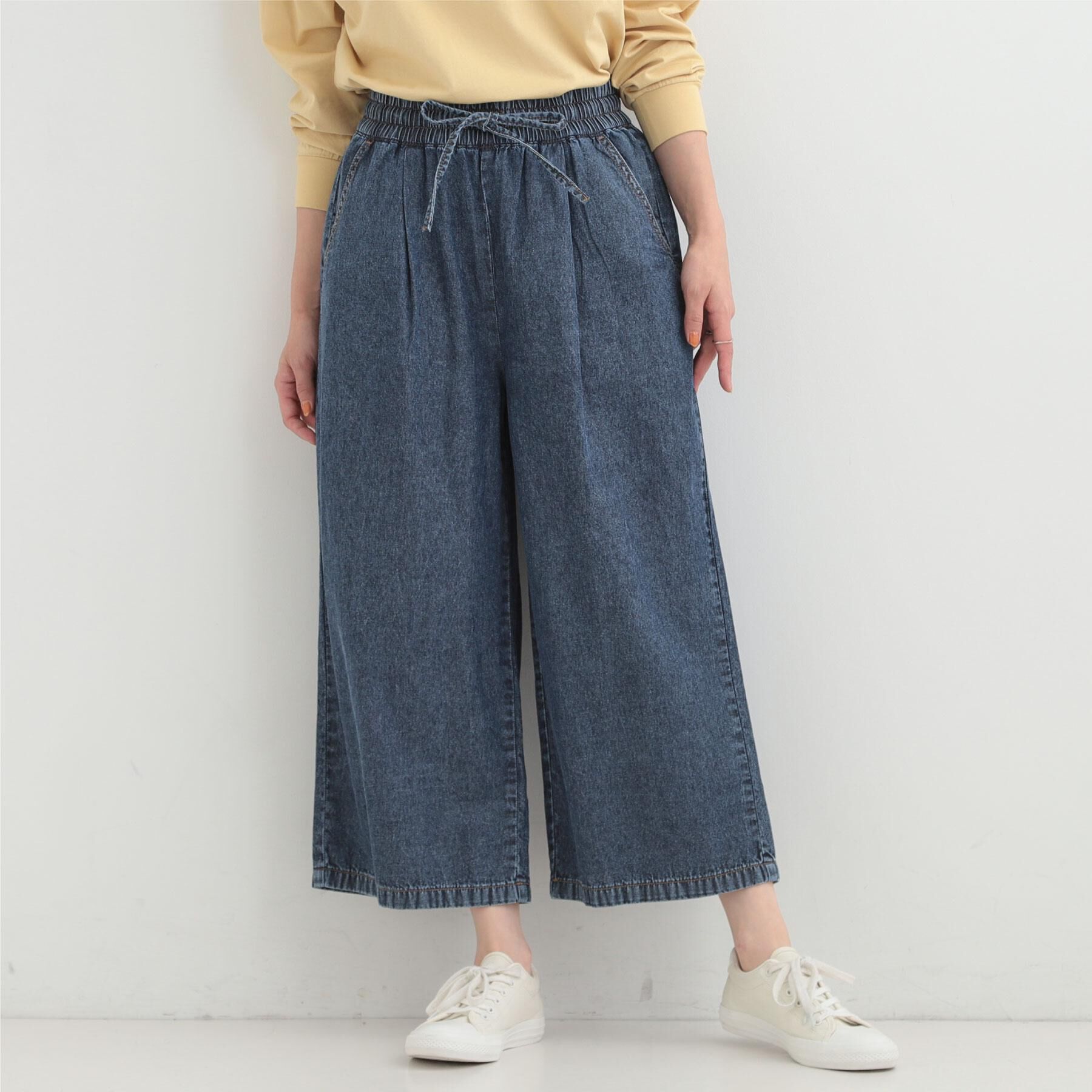 SHOO･LA･RUE「【ライトオンスデニム/着丈選べる】らくらくデニムイージーワイドパンツ」|デニム|