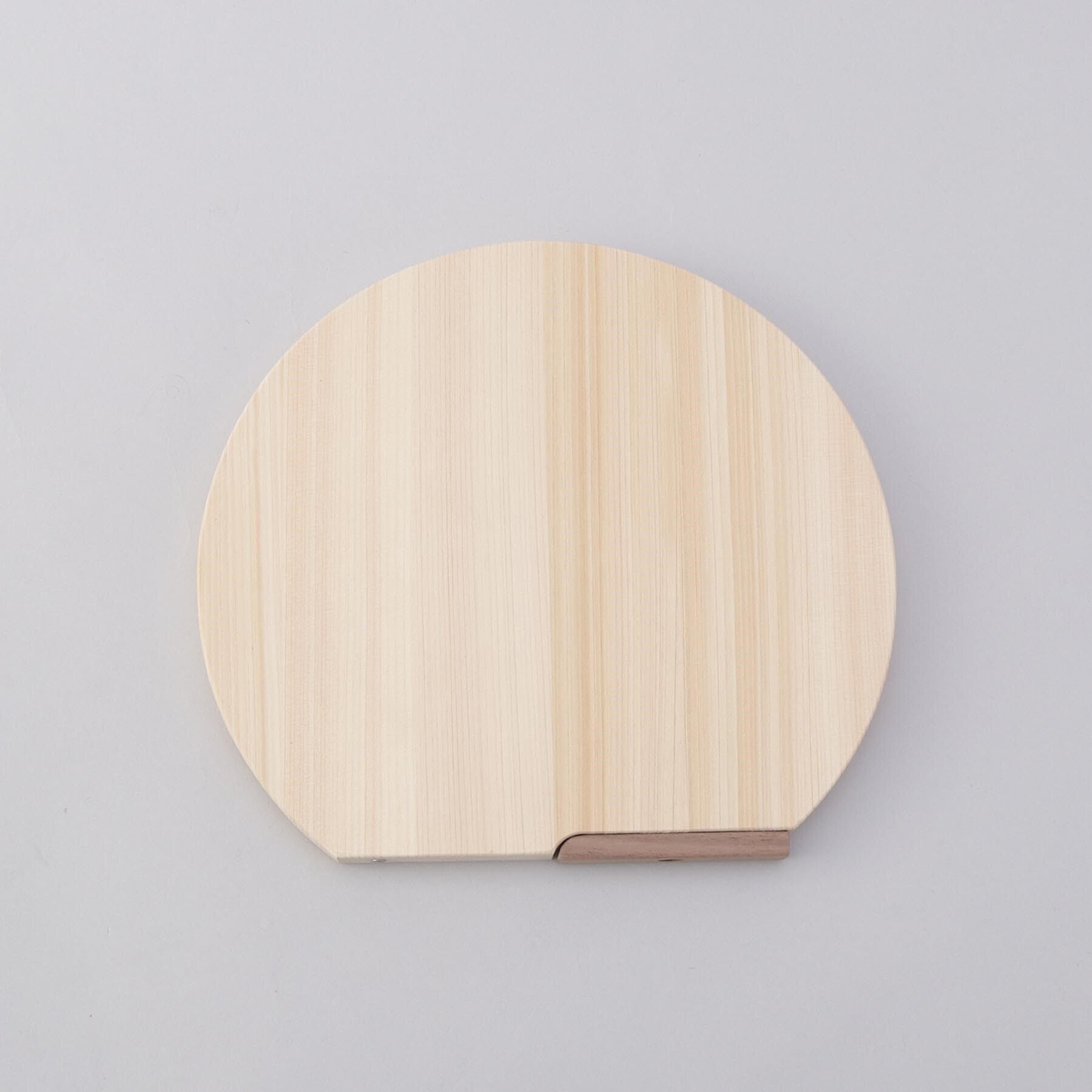 212 KITCHEN STORE「HIDANOKI 立つまるいまな板 S」|食器・キッチングッズ|