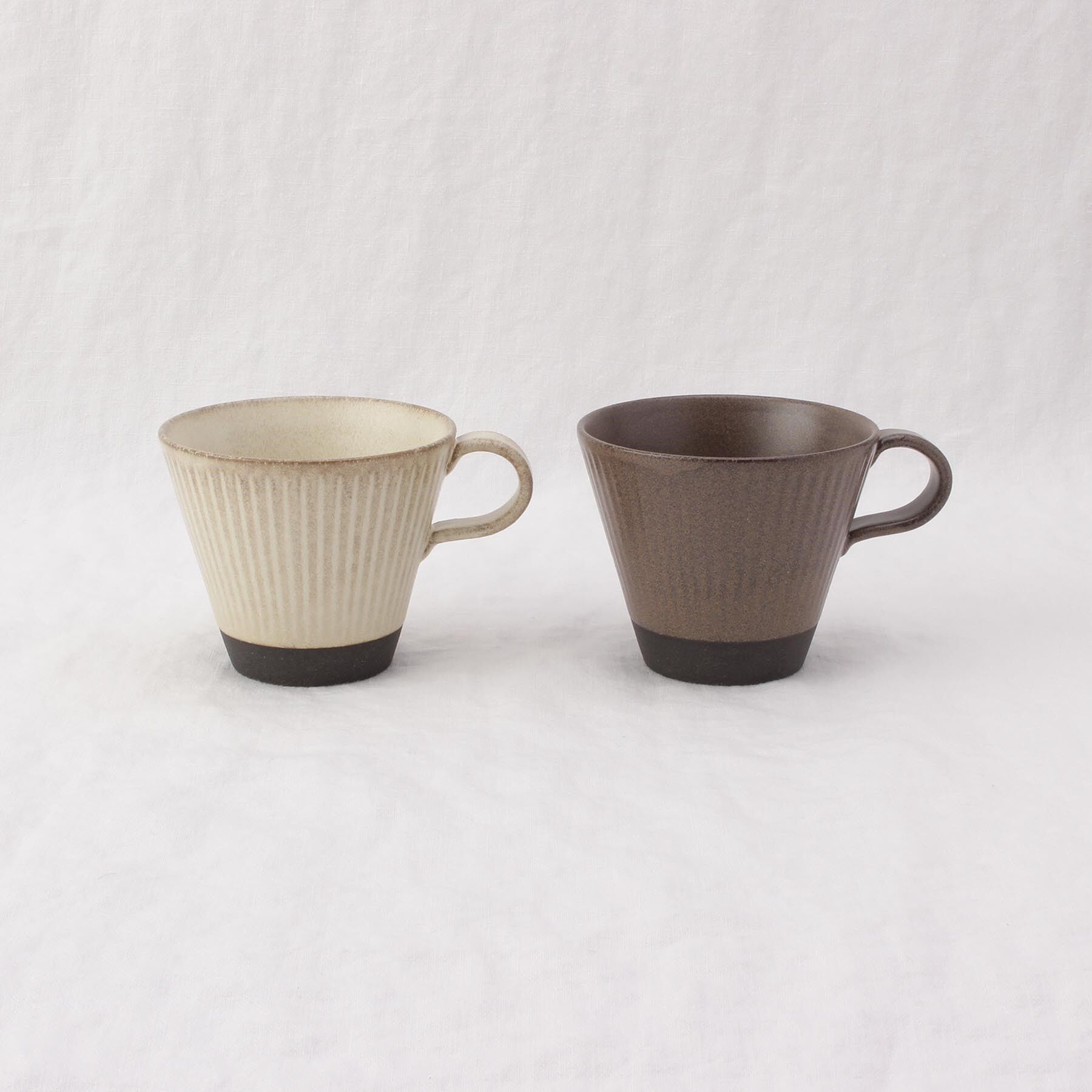 212 KITCHEN STORE「engi和ギフト 十草（IV・BR）マグカップペアセット」|グラス・マグカップ|