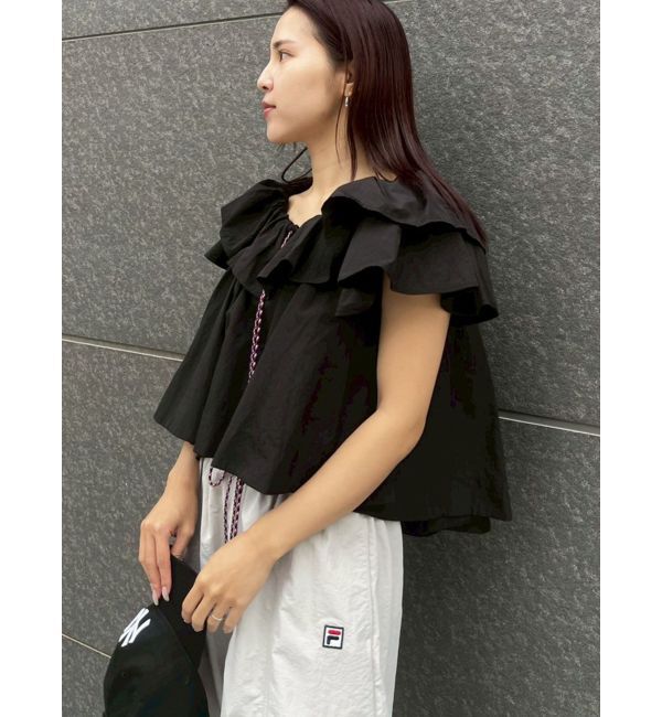 LAGUNAMOON「【FILA別注】フリルオフショルブラウス」|シャツ・ブラウス|