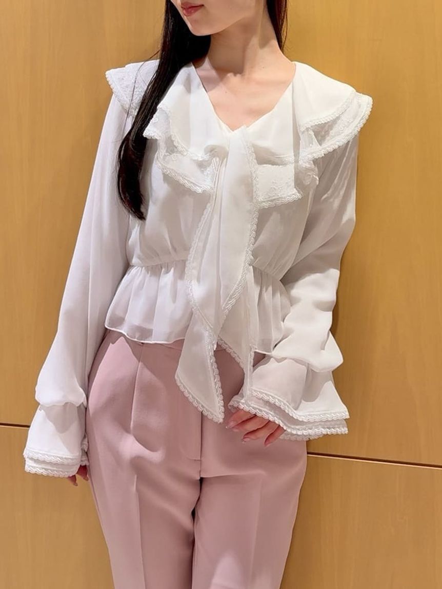 SNIDEL「Sustainableバリエーションフリルブラウス」|シャツ・ブラウス|WHT