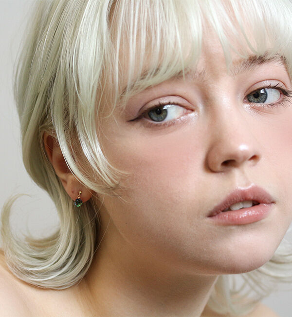  「クリスタル / 黒蝶貝 ピアス | K10YG」|ピアス|