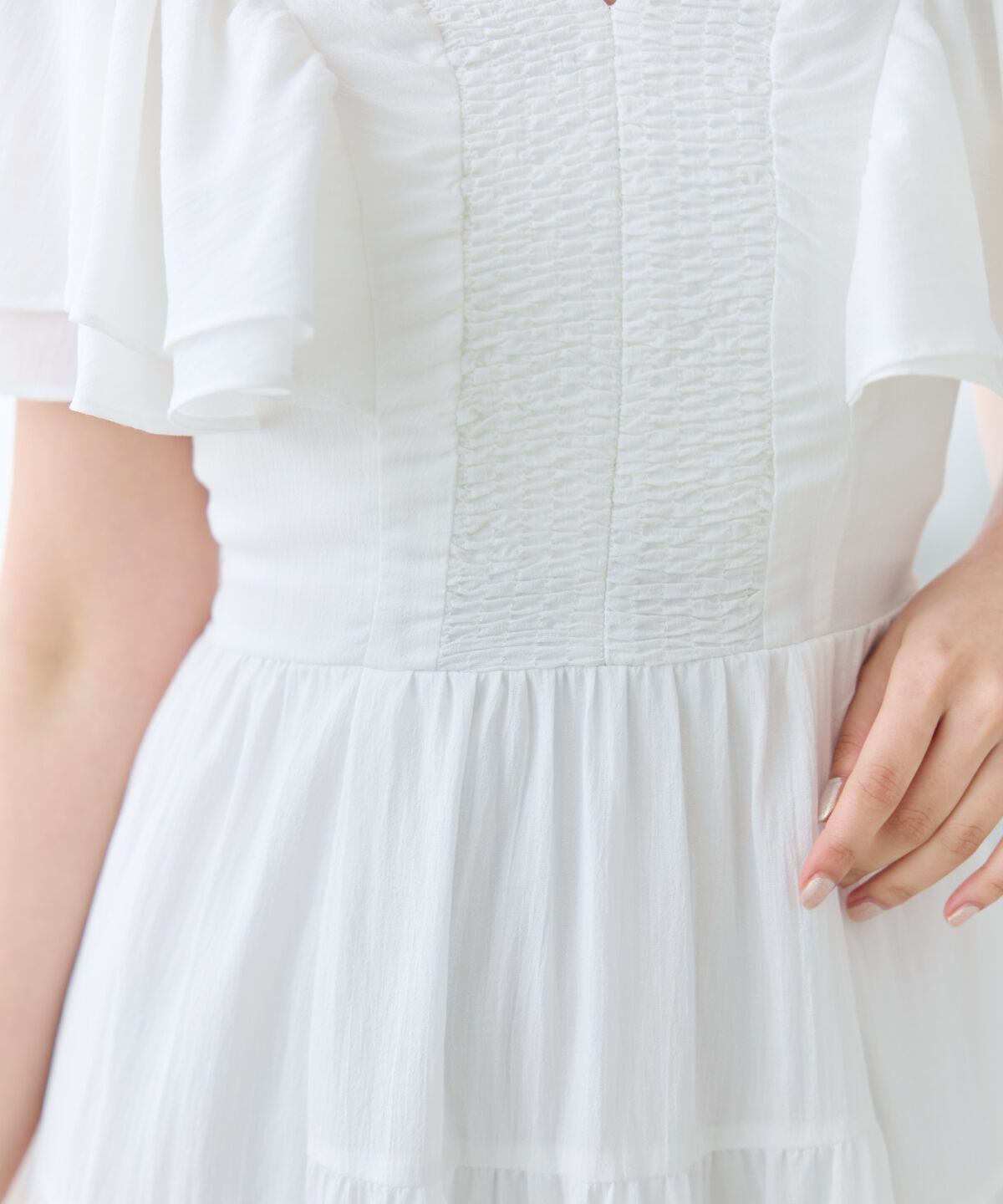 アンドクチュール「ギャザーVネックティアードワンピース」|ワンピース|