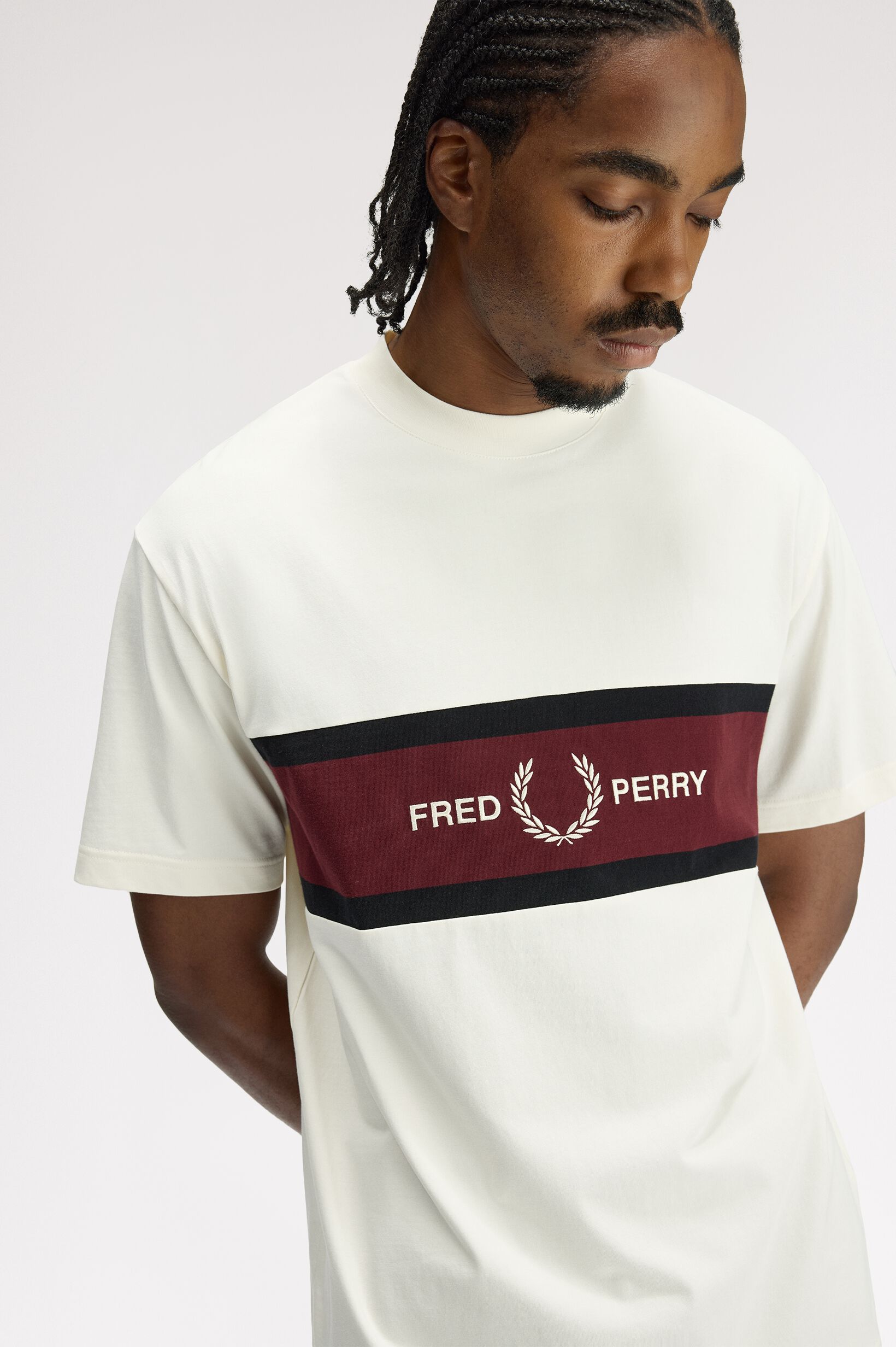 FRED PERRY 「Embroidered Panel T-Shirt」|Tシャツ・カットソー|ECRU