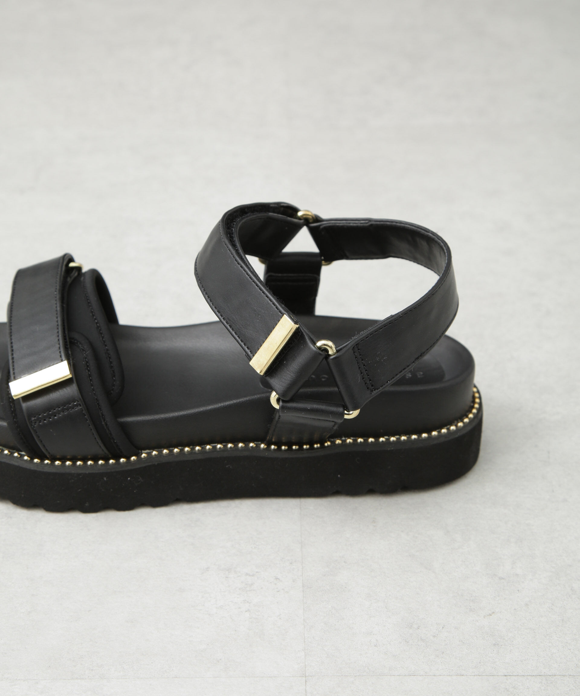 nano･universe「ベルトプラットフォームサンダル」|ビジネス・ドレスシューズ|