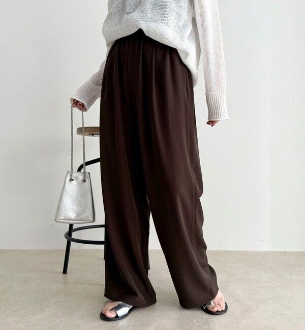 fredy emue「【ラクなのにきちんと見え】シャラリツイル イージーパンツ」|チノ|