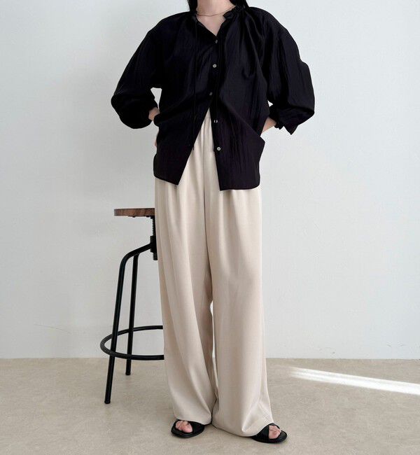 fredy emue「【ラクなのにきちんと見え】シャラリツイル イージーパンツ」|チノ|