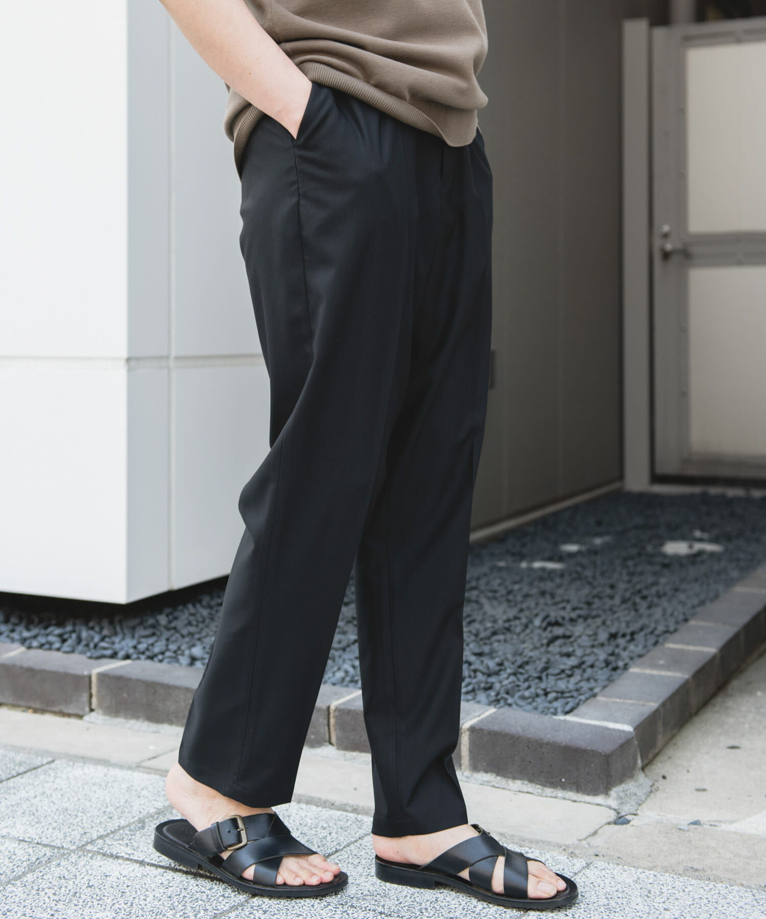 URBAN RESEARCH DOORS「TRストレッチテーパードトラウザー」|その他|