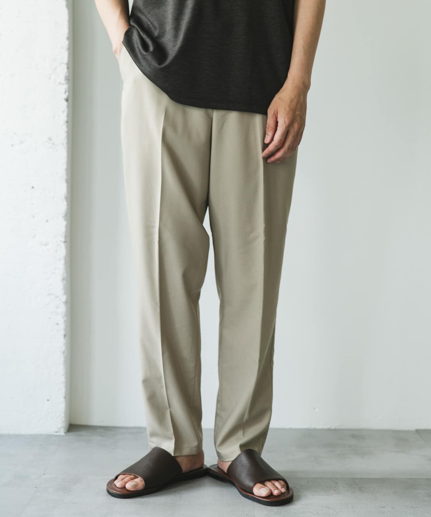 URBAN RESEARCH DOORS「TRストレッチテーパードトラウザー」|その他|