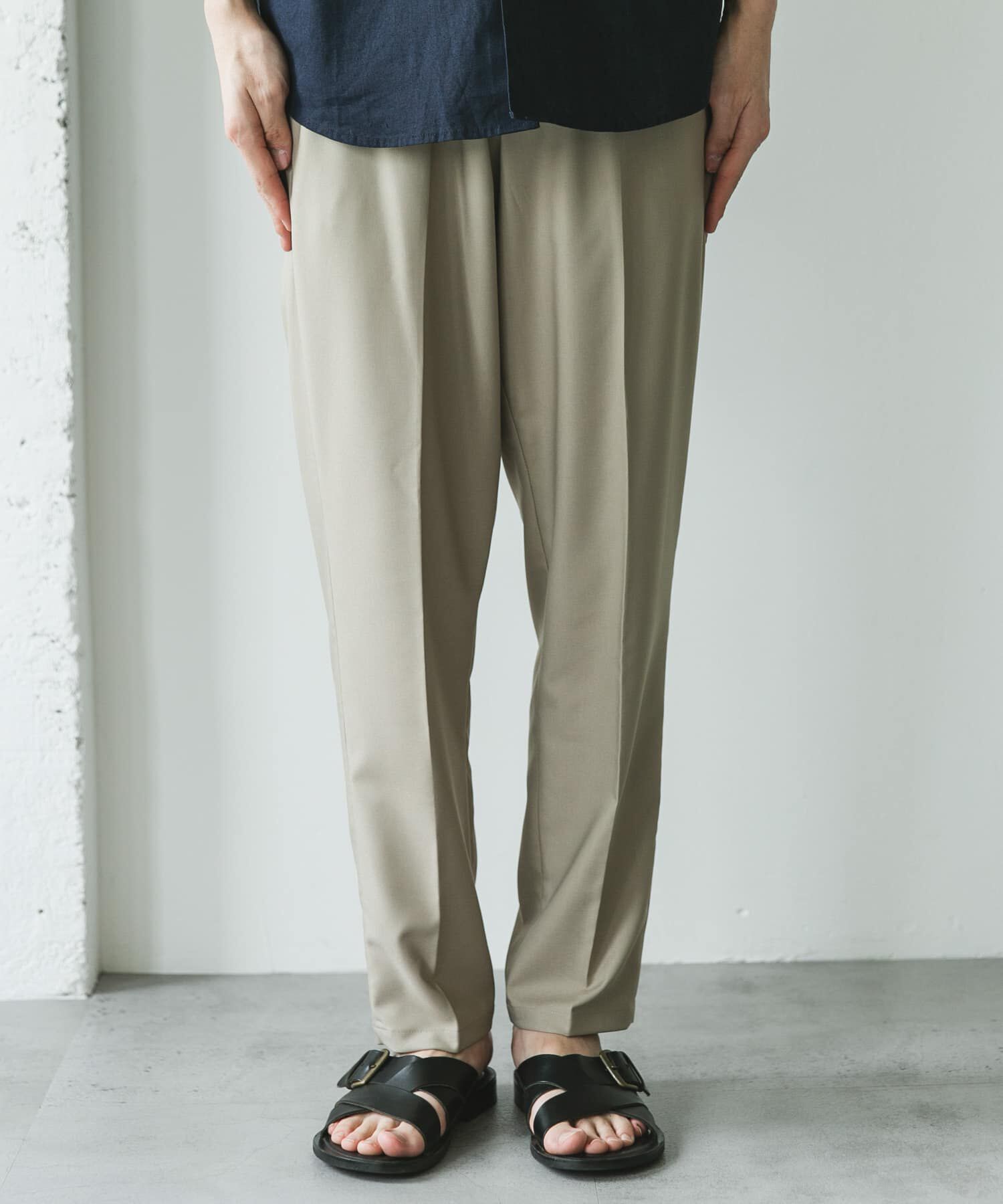 URBAN RESEARCH DOORS「TRストレッチテーパードトラウザー」|その他|