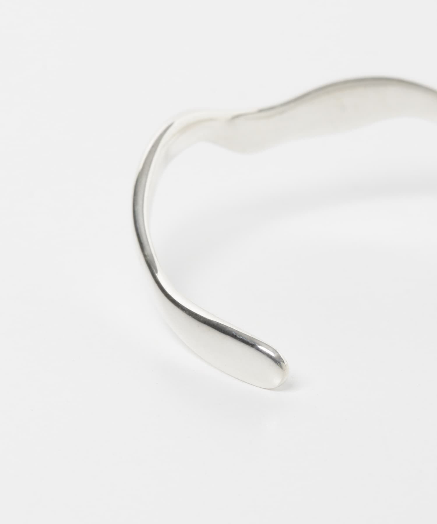 SMELLY「SMELLY so&rsquo;　nuance line  bangle」|ブレスレット・バングル|