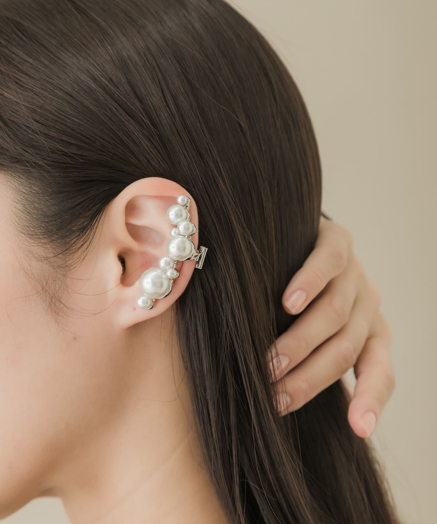SMELLY「ランダムパールカタミミイヤリング」|イヤリング|