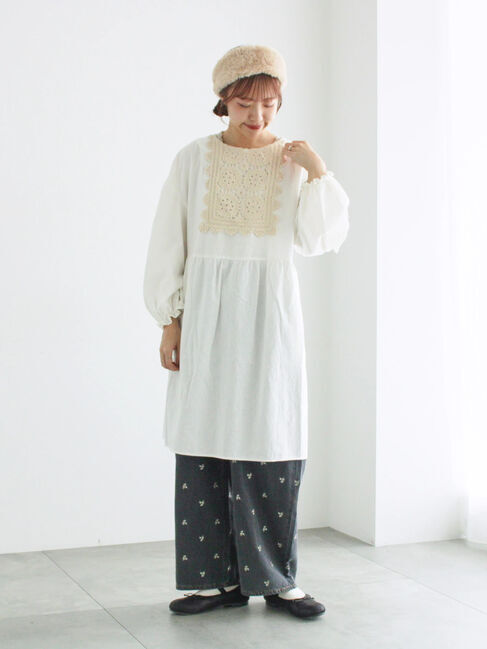 Samansa Mos2「【WEB限定】胸元レース貼りチュニック」|シャツ・ブラウス|