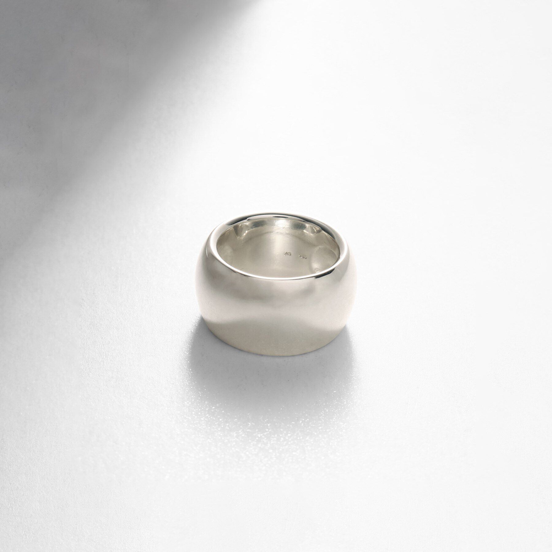 COCOSHNIK ONKITSCH「シルバー ボリュームリング ドーム」|リング|シルバー(600)