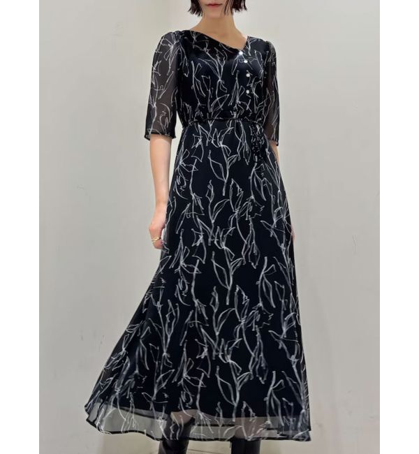 LAGUNAMOON「アシンメトリーネックラインプリントワンピース」|ワンピース|ブラック