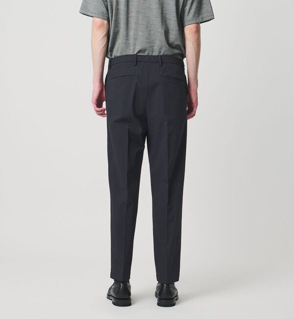 UNITED ARROWS「ウェザーコンフォート タフタ 1プリーツ キャロットパンツ 撥水 ストレッチ」|スラックス|