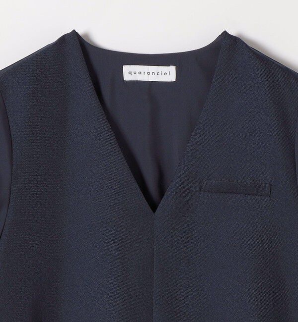 quaranciel「《予約》quaranciel:〈洗濯機可能〉Vネック 6分袖 ブラウス & Iライン スカート セットアップ」|ワンピース|