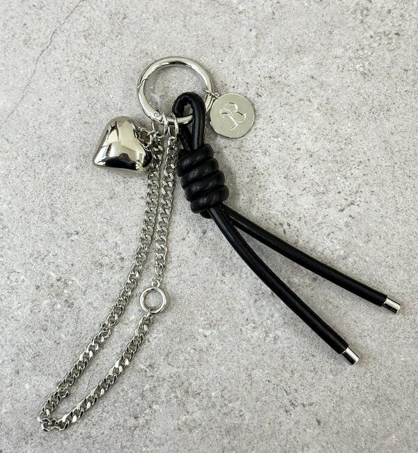  「【アレンジ自在】メタルハートチャーム」|その他|