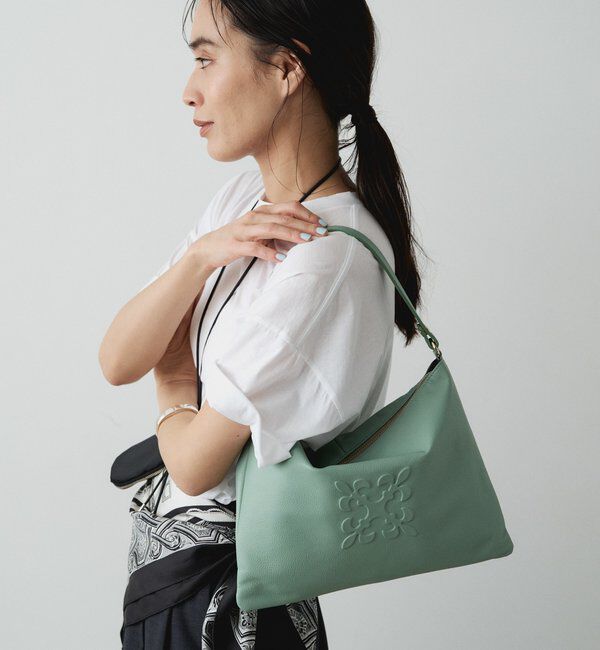  「エンボスモノグラムショルダーバッグ」|ショルダー・メッセンジャー|
