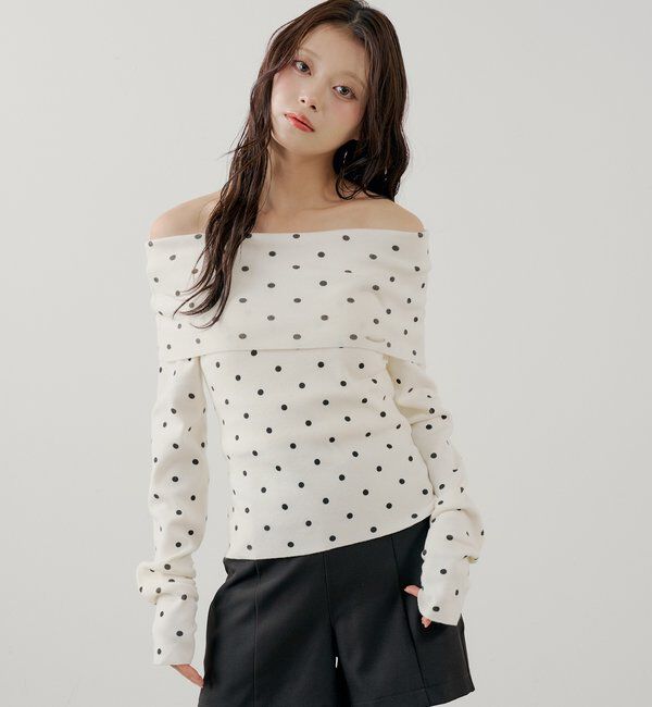  「【SALON by Chico】ドットプリントオフショルニット」|ニット・セーター|