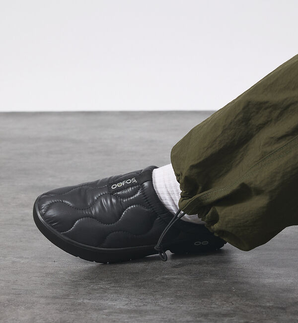 ABAHOUSE「【OOFOS/ウーフォス】OOcOOzie Thermo Mule /サーモミュ」|スニーカー|