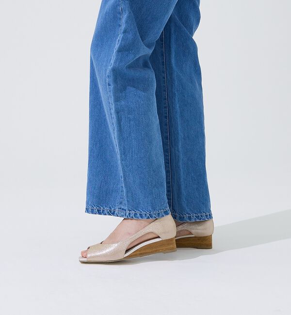 AU BANNISTER「【オープントゥ】バタフライカットウェッジソールパンプス【予約】」|パンプス|