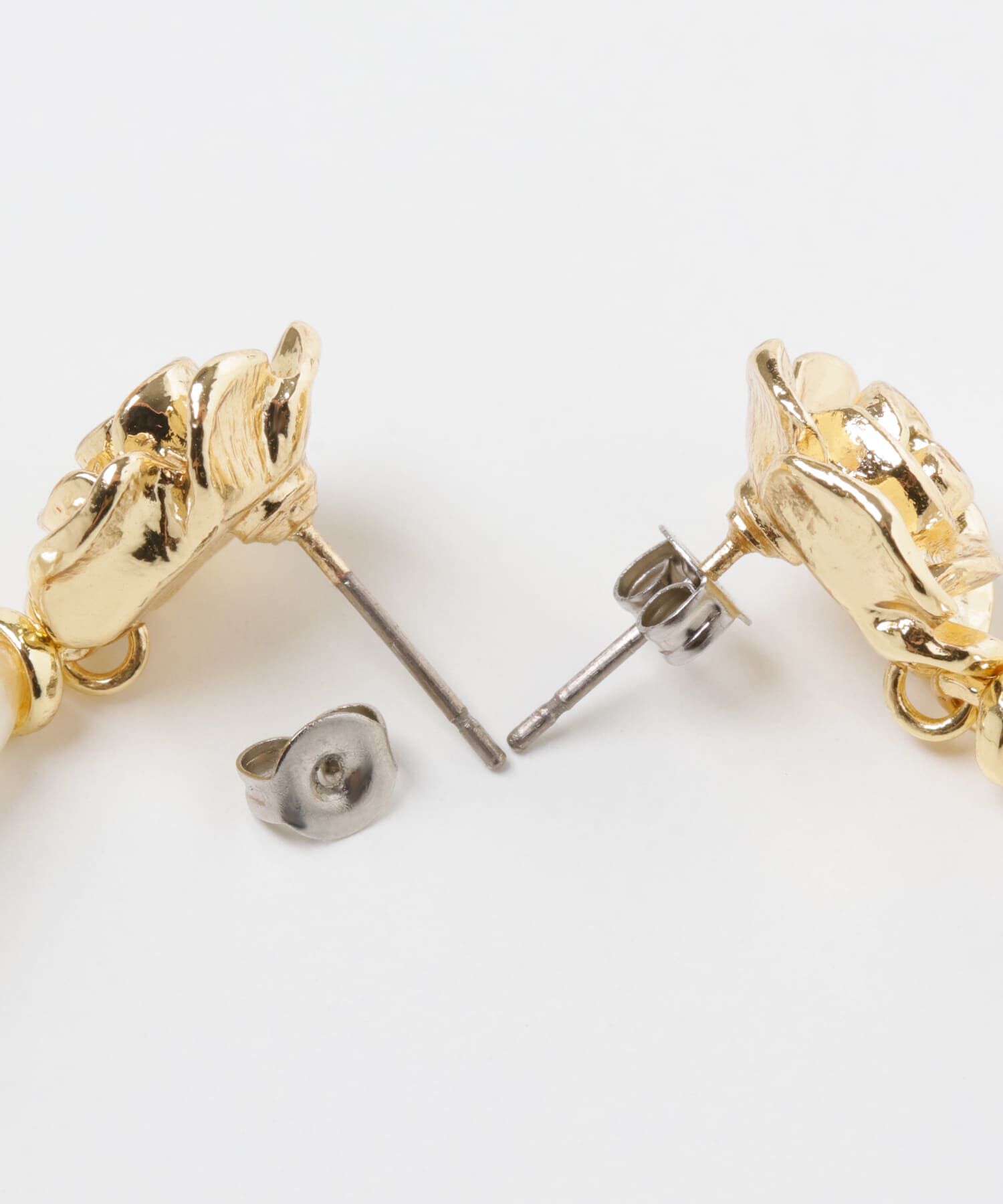 SMELLY「フラワードロップパールピアス」|ピアス|