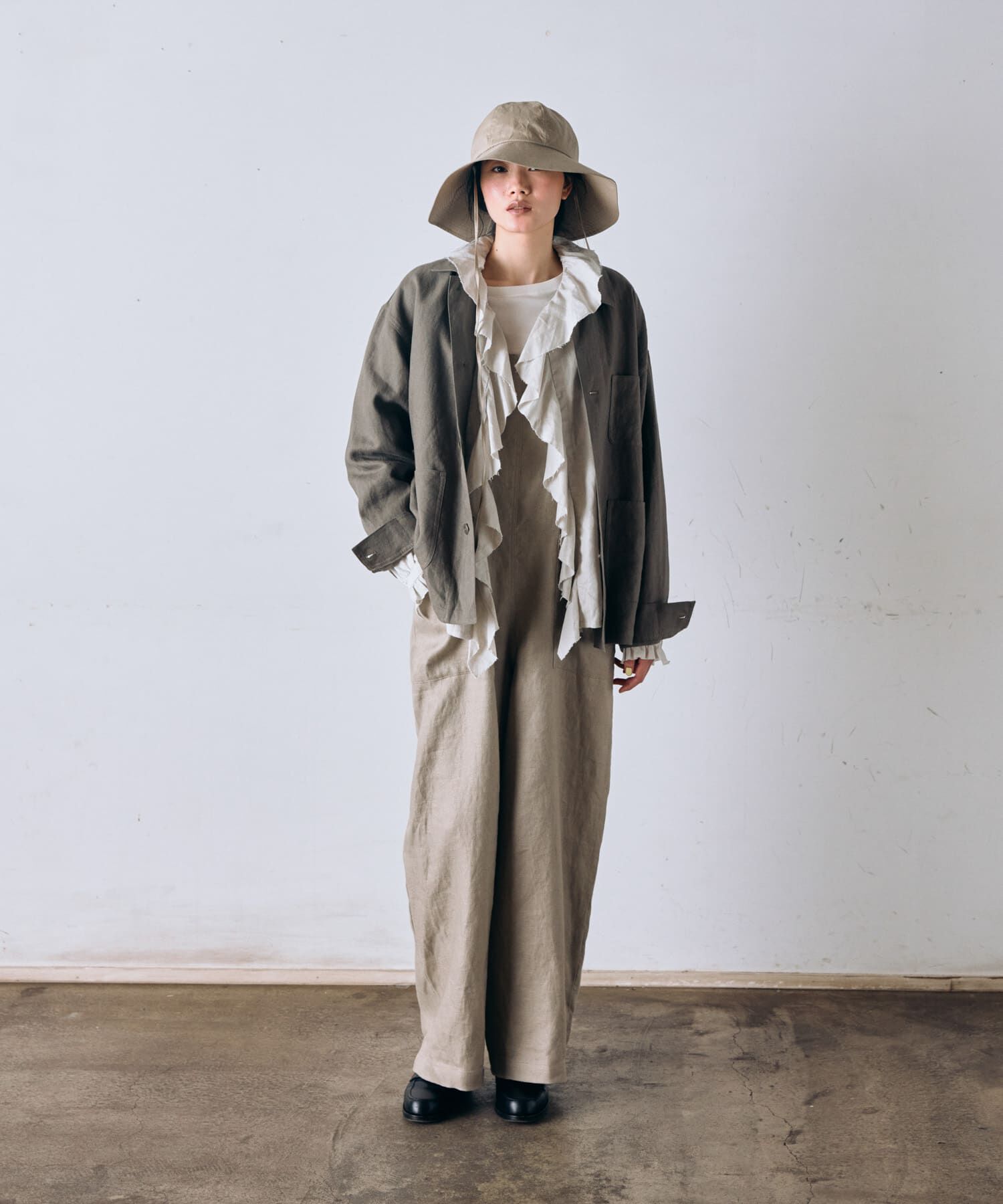 かぐれ「リネンバッククロスサロペット」|スカート|