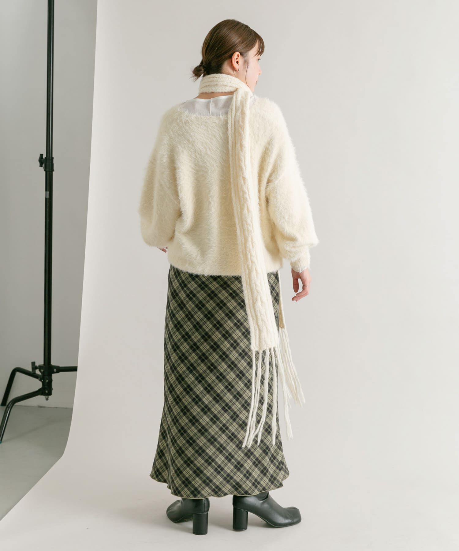  「シャギーVネックニット」|ニット・セーター|