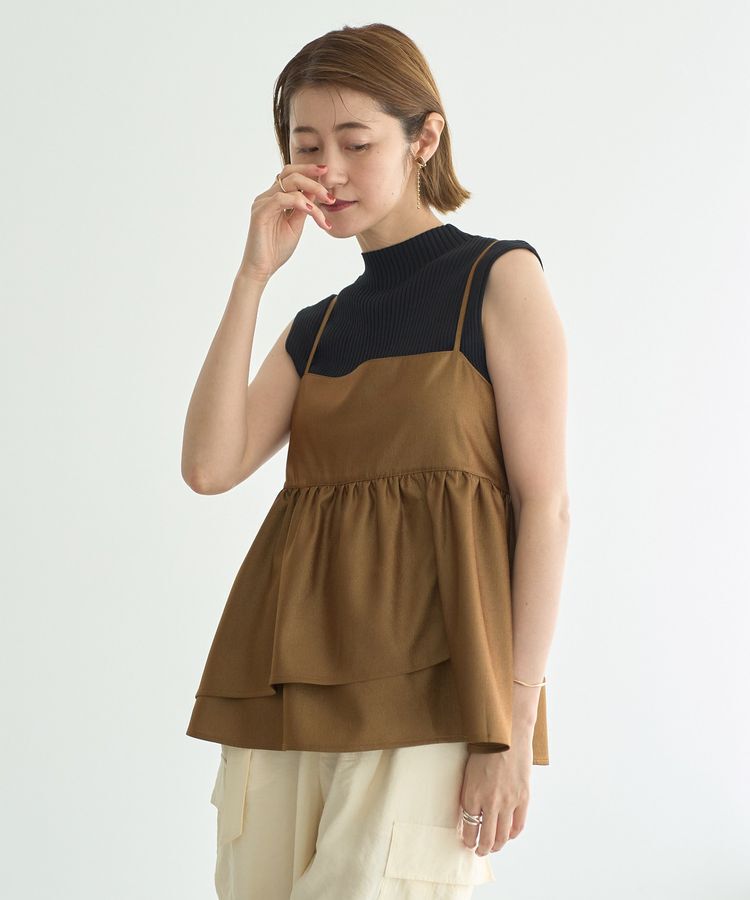 YECCA VECCA「シャイニーオーバーキャミ」|キャミソール|Camel