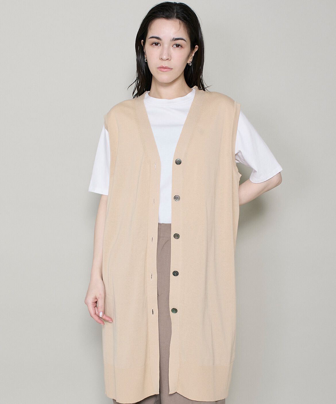 DAY by DAY it&rsquo;s international「ロングニットジレ」|ニット・セーター|ベージュ2