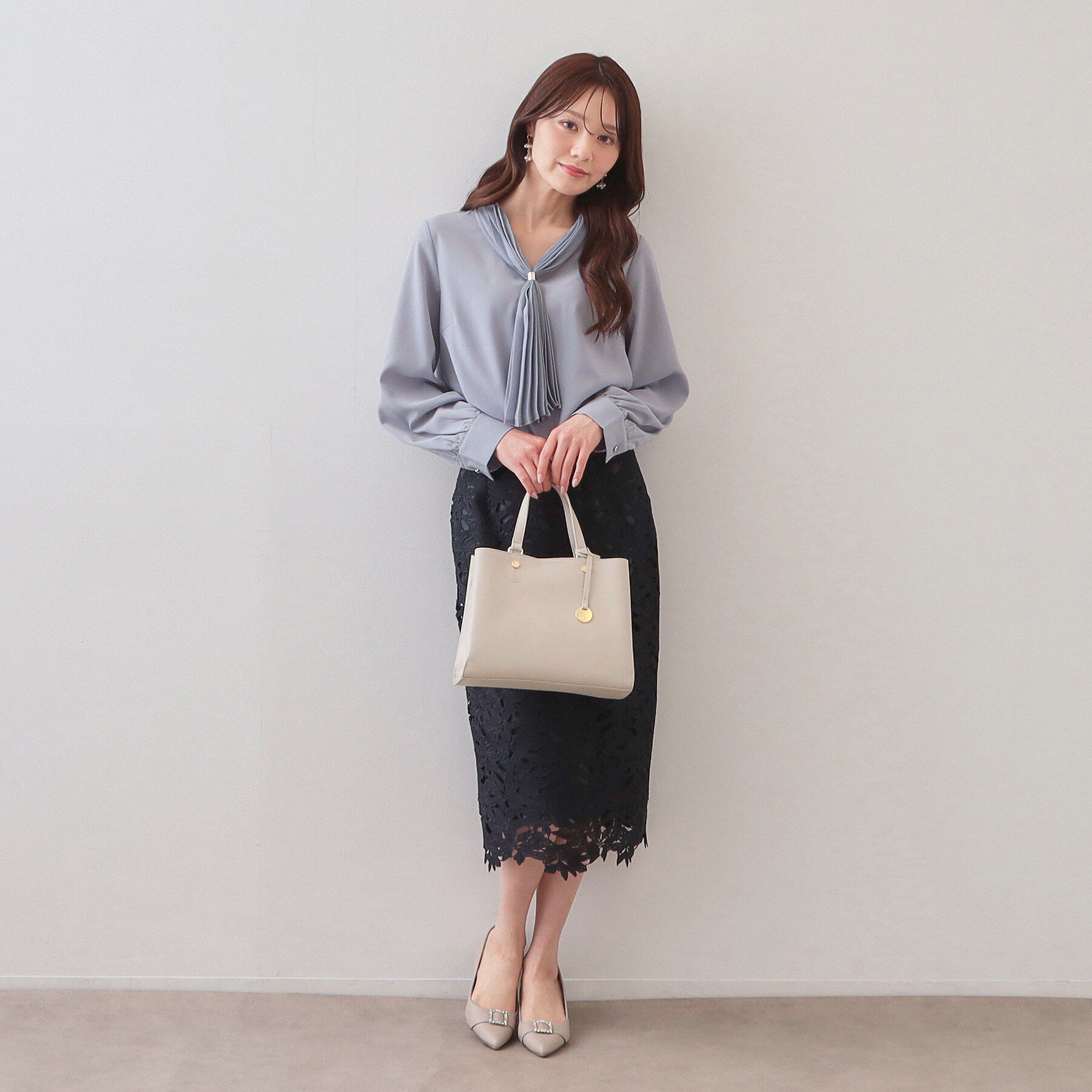 index「2WAYカシメデザインミドルトート」|トートバッグ|