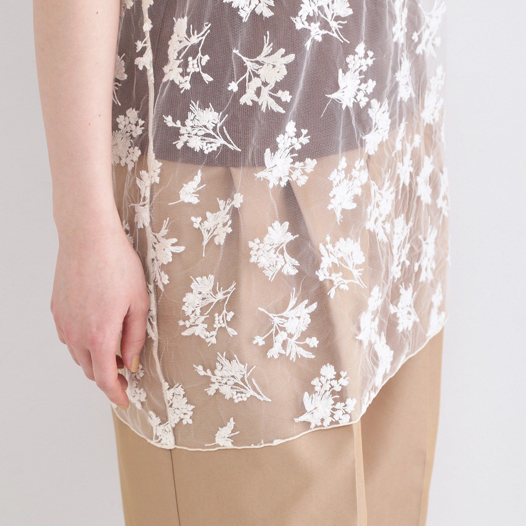 OPAQUE.CLIP「シアー刺繍チュニックブラウス【洗濯機OK】」|シャツ・ブラウス|