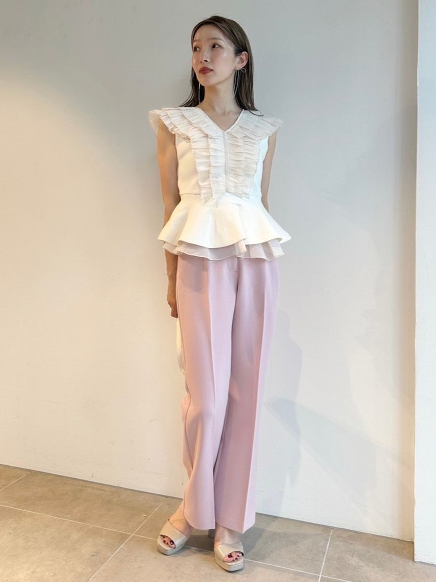 SNIDEL「美脚ストレッチパンツ」|チノ|