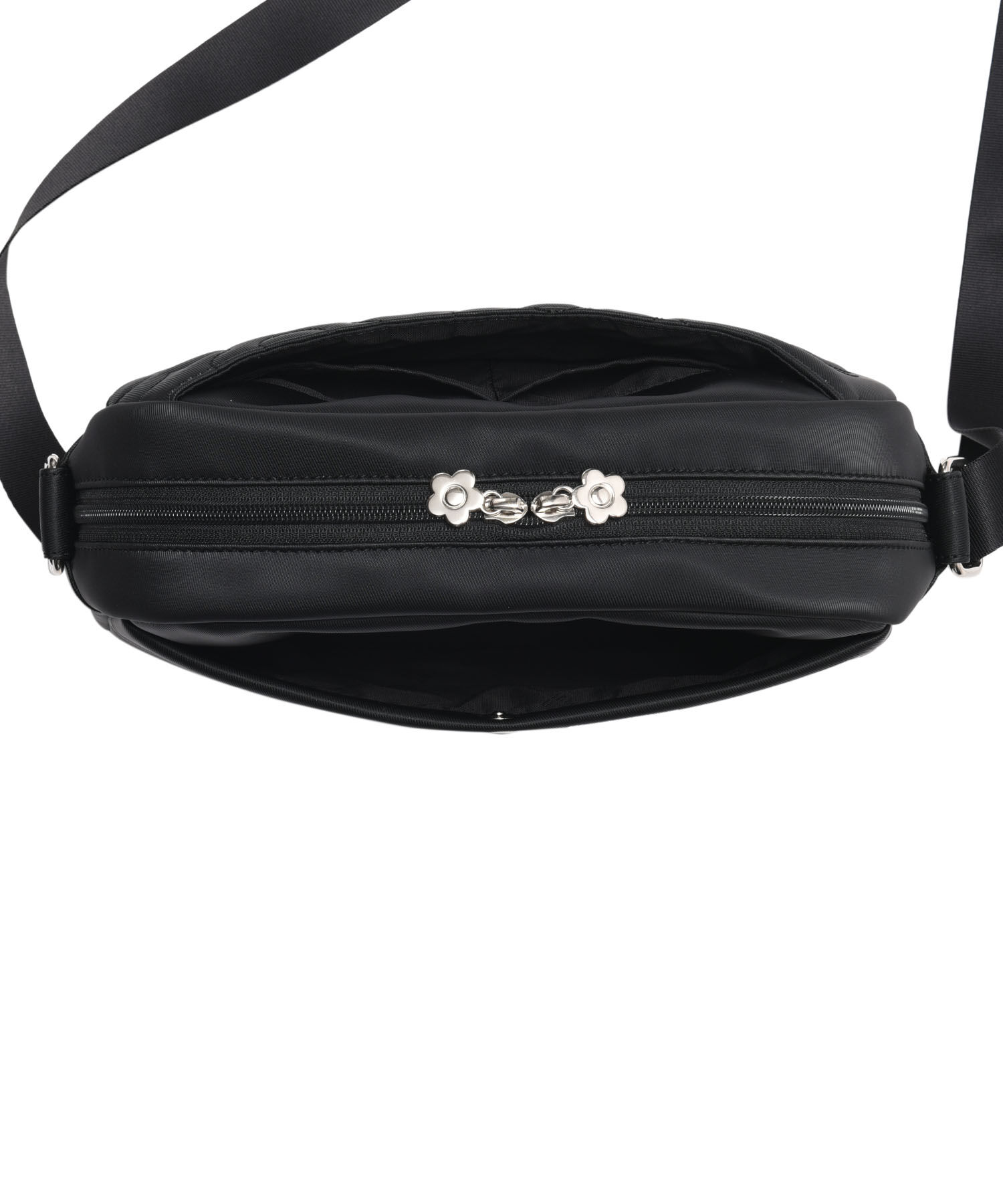 MARY QUANT「デイジーランダムキルト ショルダー」|ショルダー・メッセンジャー|