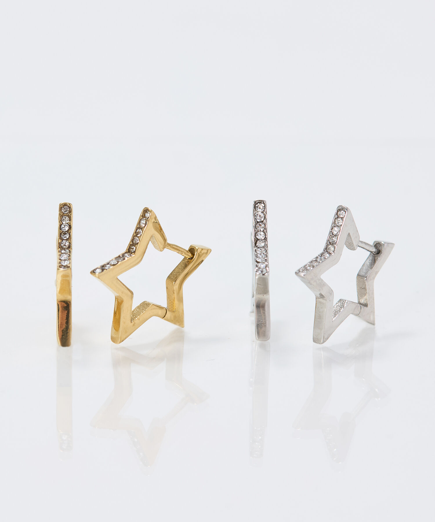 Phoebe「【金属アレルギー対応】ワンタッチライナースタービジューフープピアス　ゴールド」|ピアス|